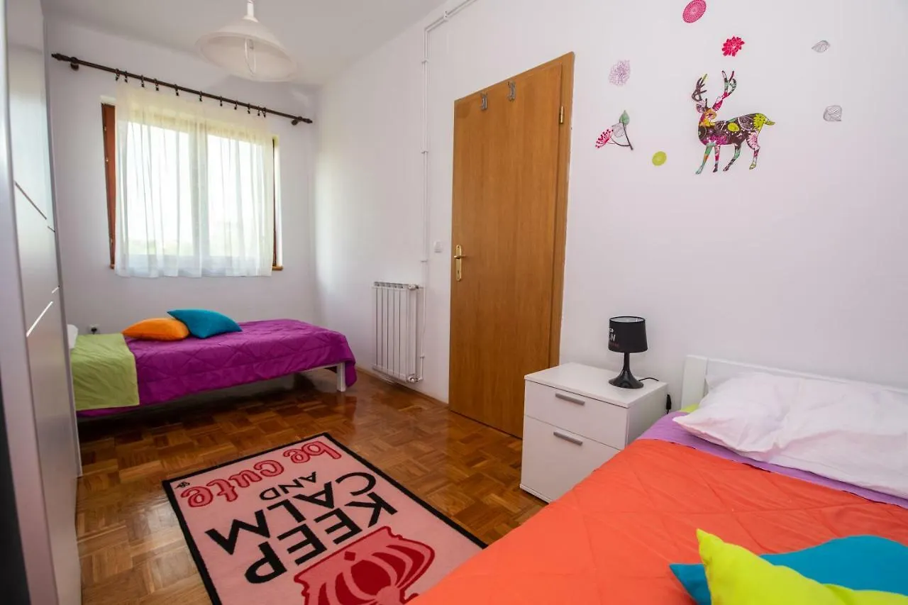 Holiday Home Mara Fondole 0*,  Хорватия
